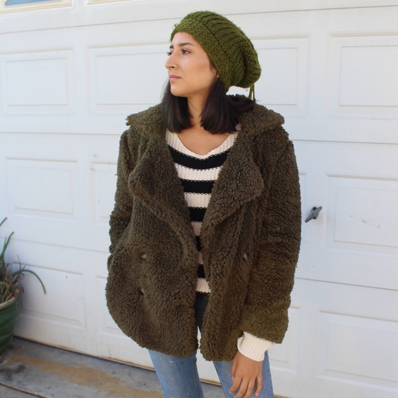 🆕️//Fall Favorite Collection// Olive Teddy Jacket - Picture 5 of 8